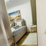 125qm Familiendomizil Mit Grosser Terasse Am Inklusive Parkplatz * Шарбойц